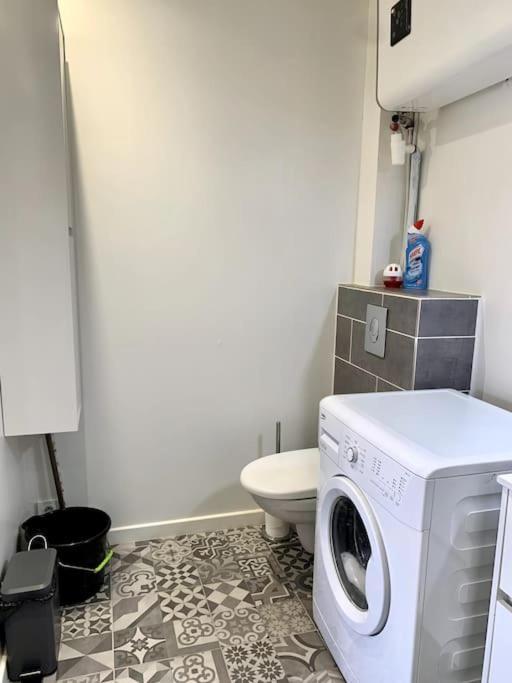 La Garde : Joli Studio Dans Residence Buitenkant foto